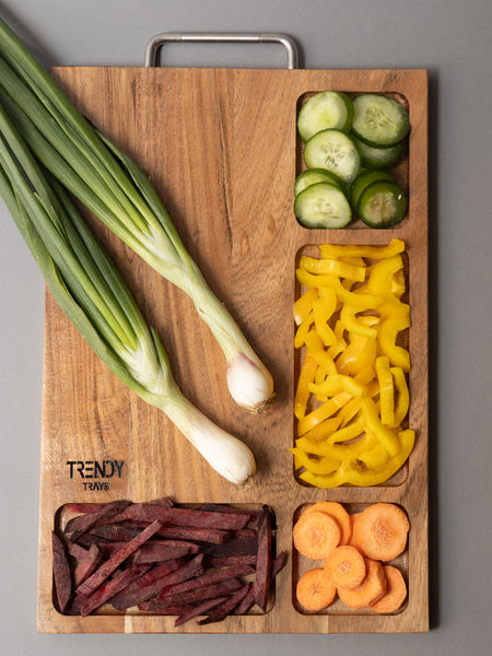 Acacia Chopping board - 4 Compartment